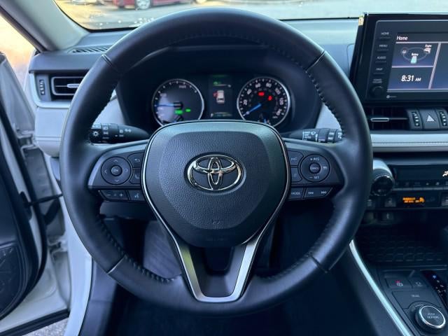 2022 Toyota RAV4 Hybrid XLE Premium
