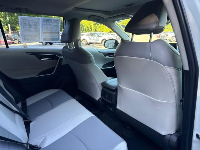 2022 Toyota RAV4 Hybrid XLE Premium