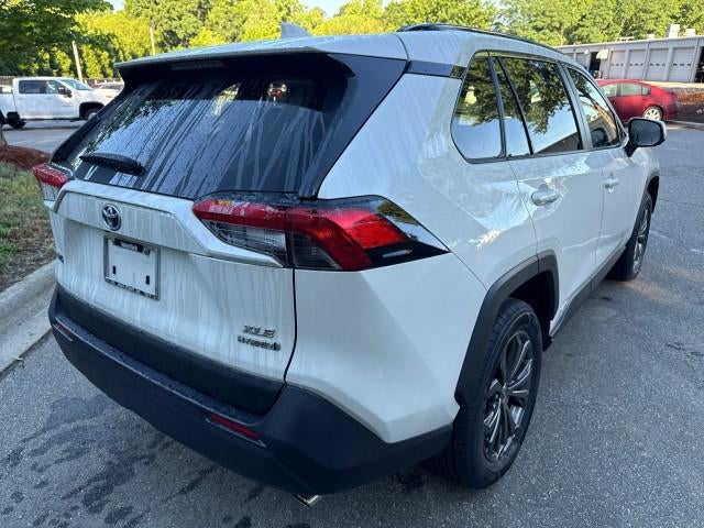 2022 Toyota RAV4 Hybrid XLE Premium