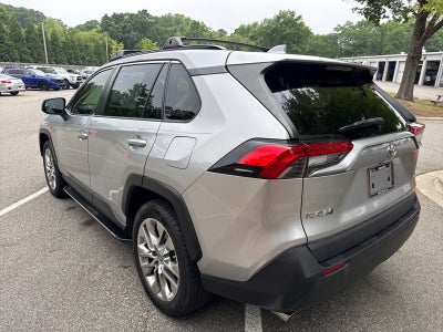 2020 Toyota RAV4 XLE Premium