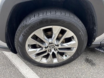 2020 Toyota RAV4 XLE Premium