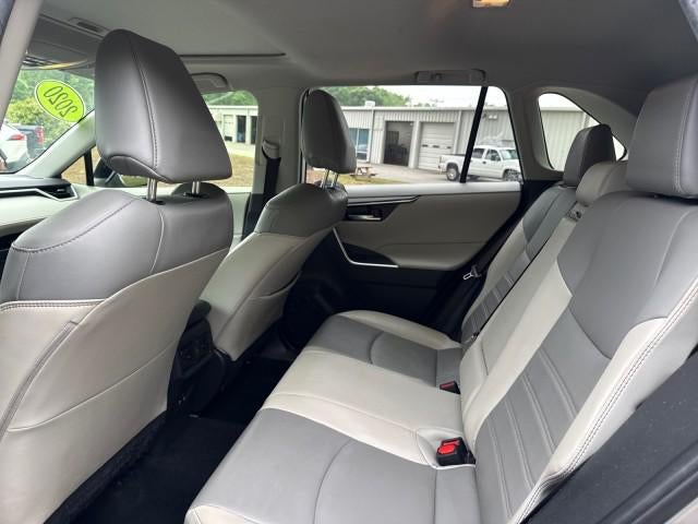 2020 Toyota RAV4 XLE Premium