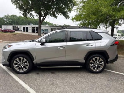 2020 Toyota RAV4 XLE Premium