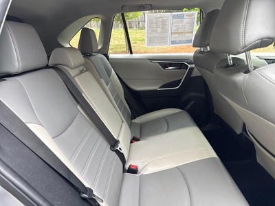 2020 Toyota RAV4 XLE Premium