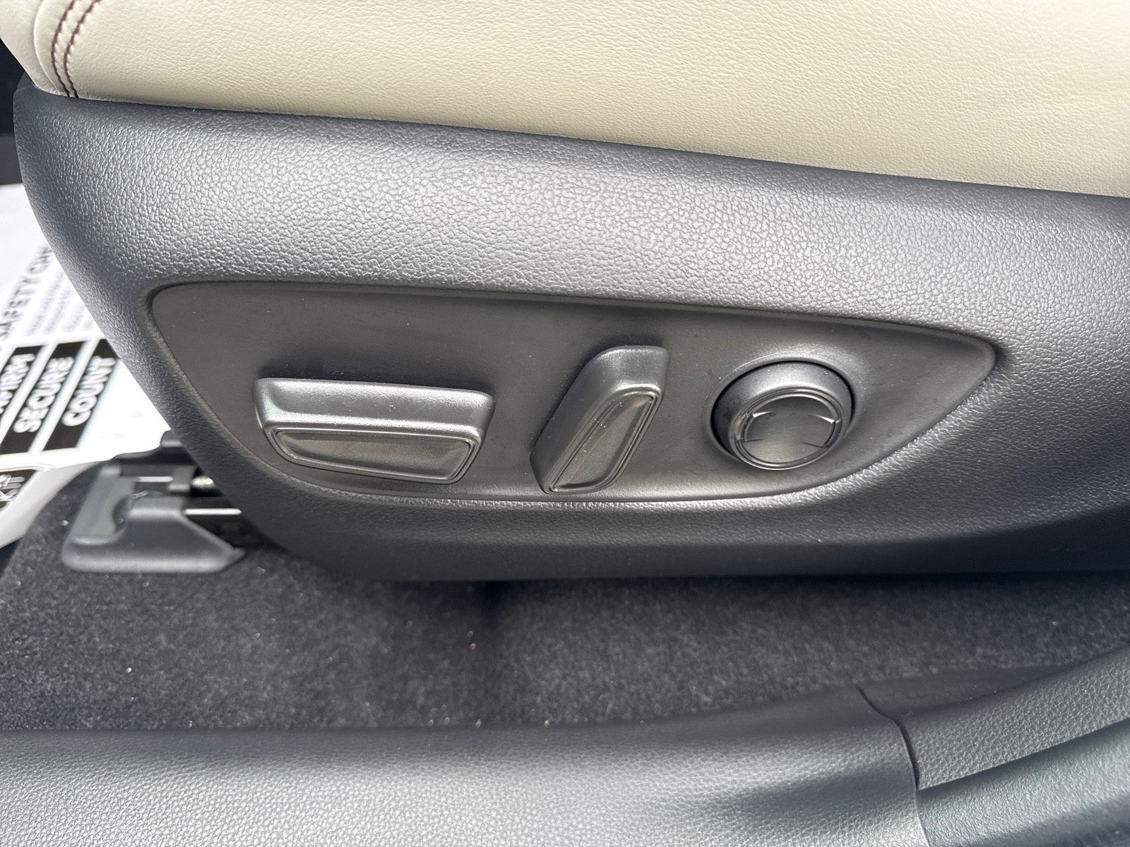 2025 Toyota RAV4 Hybrid Limited