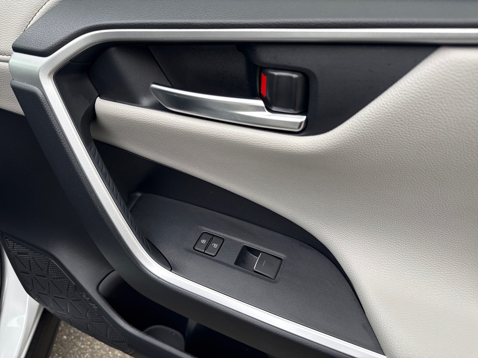 2025 Toyota RAV4 Hybrid Limited
