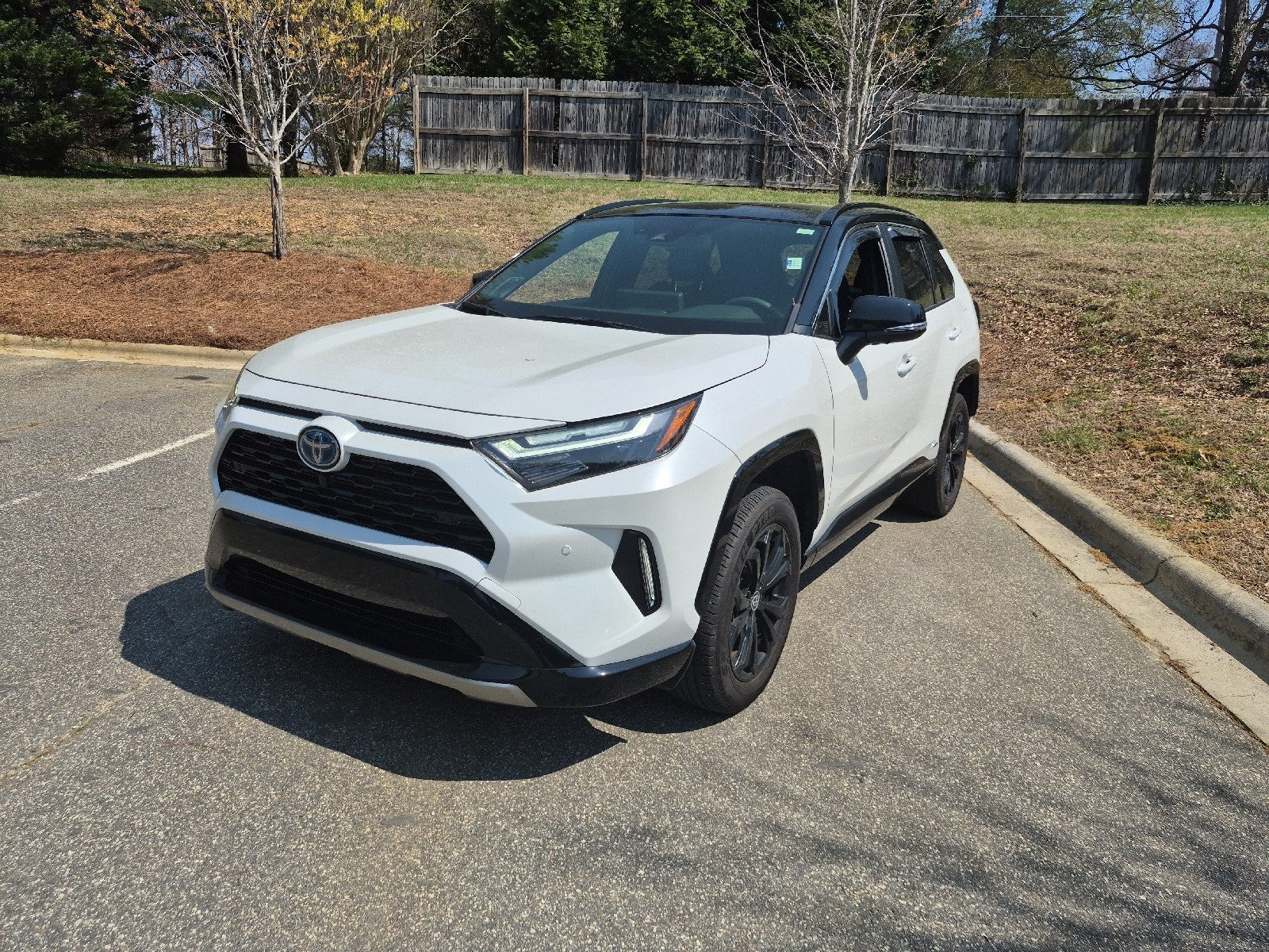 2024 Toyota RAV4 Hybrid XSE