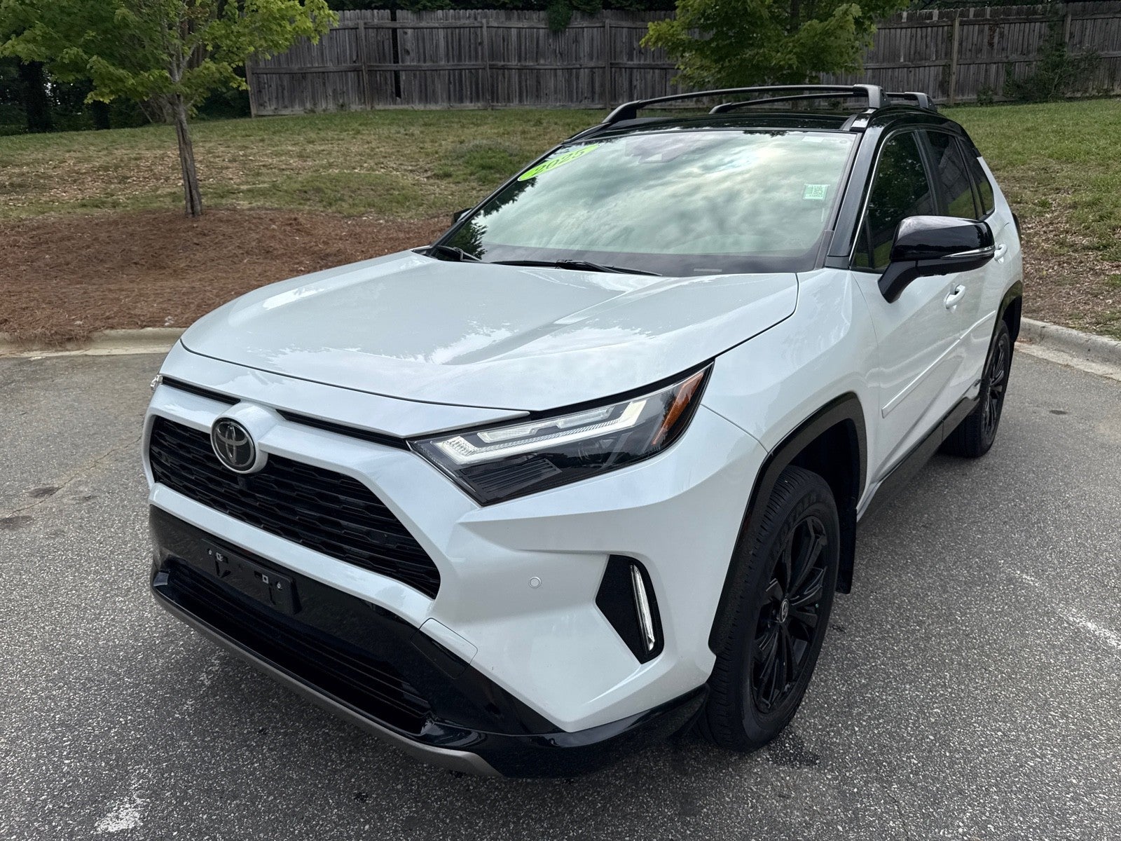 2025 Toyota RAV4 Hybrid XSE