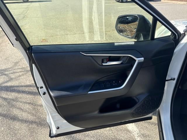 2019 Toyota RAV4 Hybrid XSE