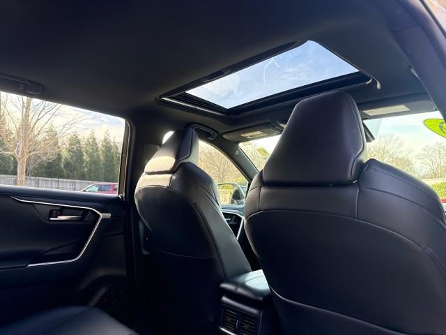 2019 Toyota RAV4 Hybrid XSE