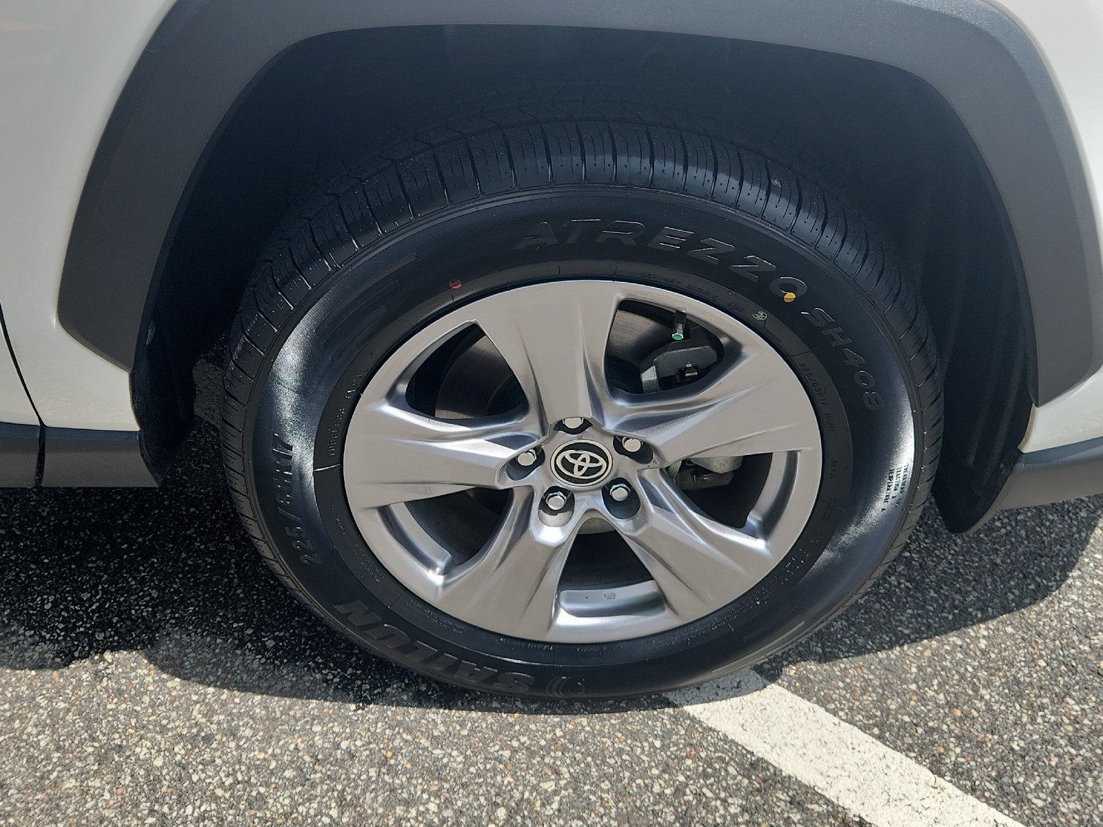 2023 Toyota RAV4 Hybrid LE