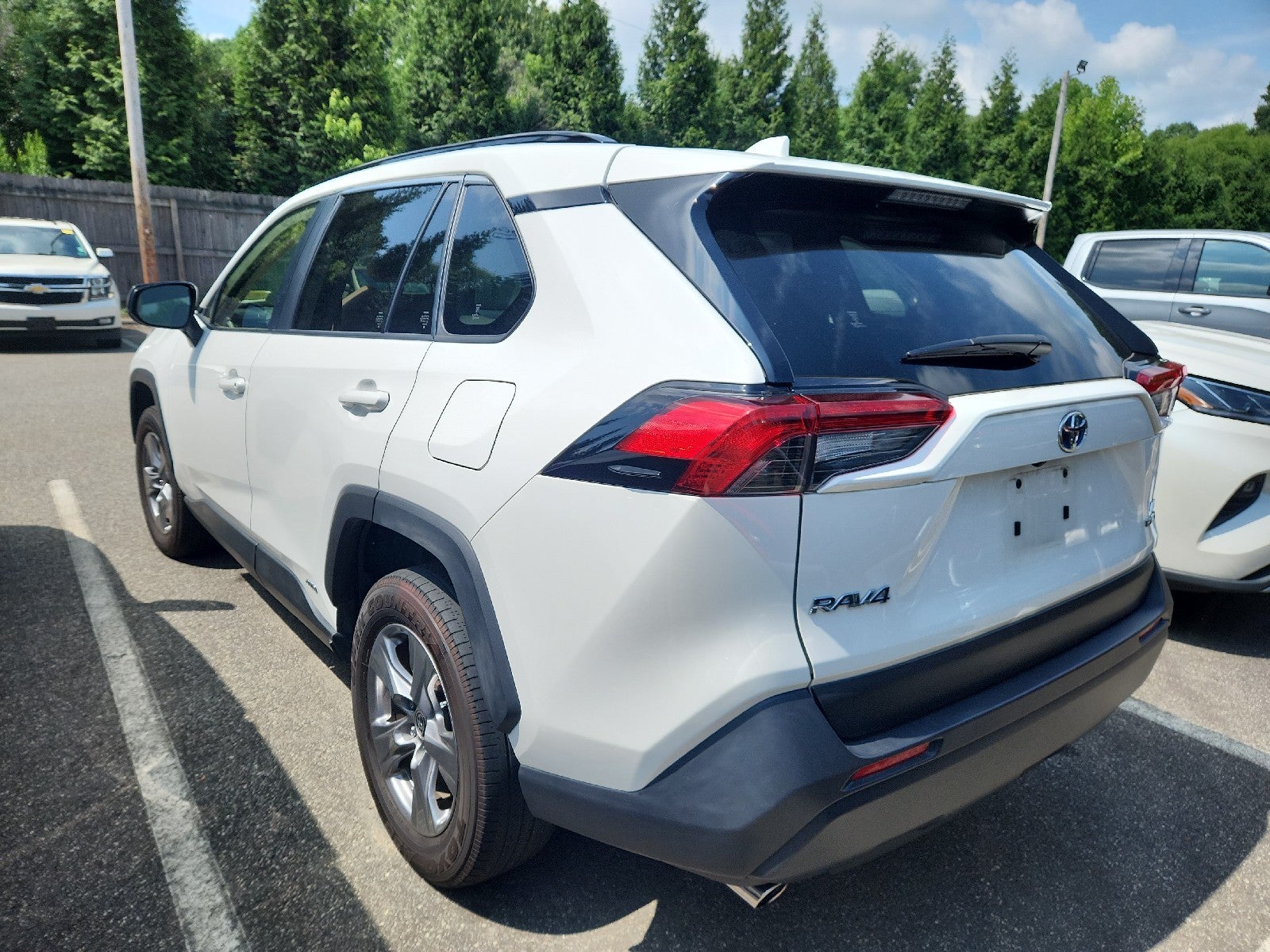 2023 Toyota RAV4 Hybrid LE