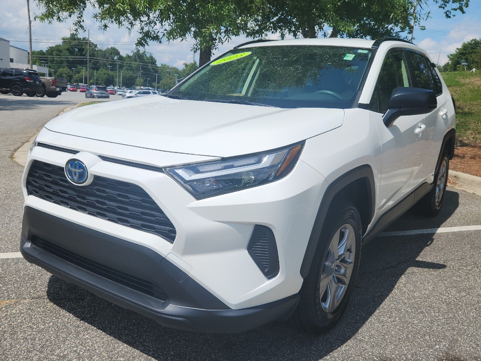 2023 Toyota RAV4 Hybrid LE