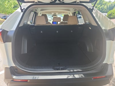 2023 Toyota RAV4 Hybrid LE
