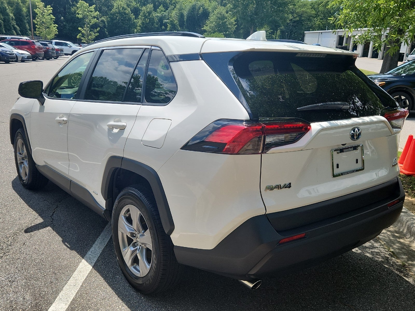 2023 Toyota RAV4 Hybrid LE
