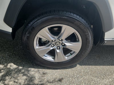 2023 Toyota RAV4 Hybrid LE