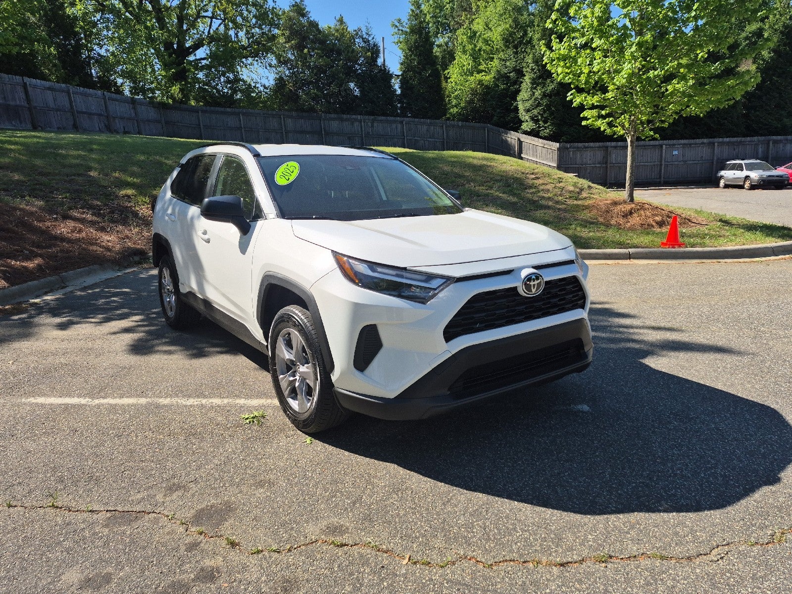 2025 Toyota RAV4 Hybrid LE