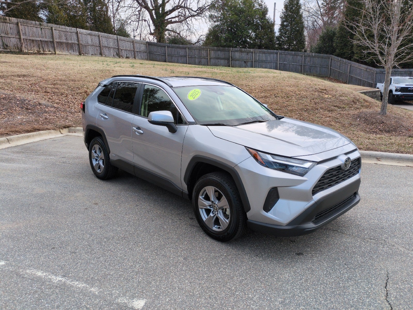 2025 Toyota RAV4 Hybrid LE