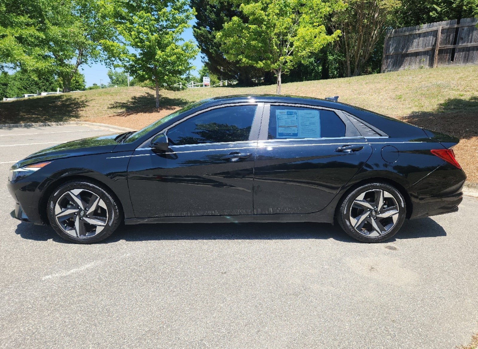 2023 Hyundai Elantra Hybrid Limited