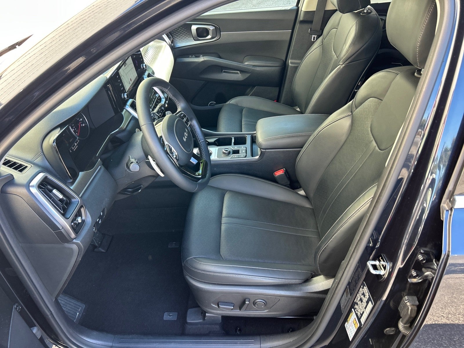 2023 Kia Sorento Hybrid EX