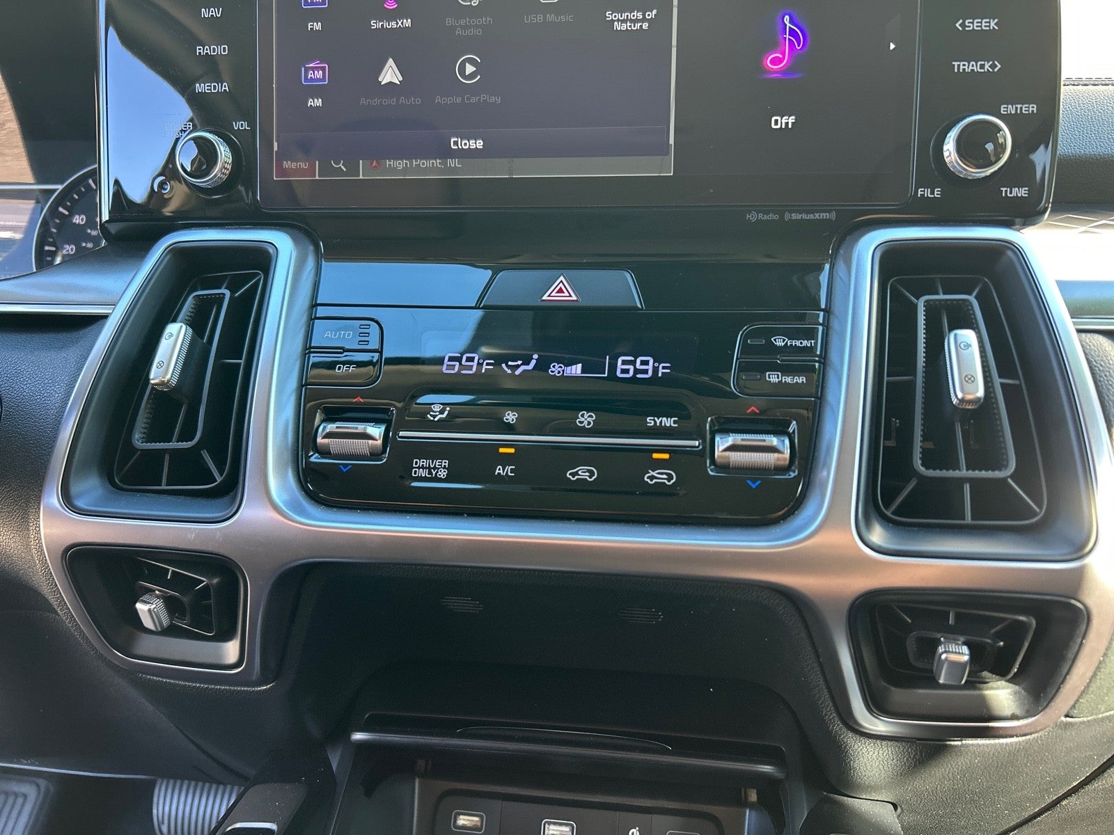 2023 Kia Sorento Hybrid EX