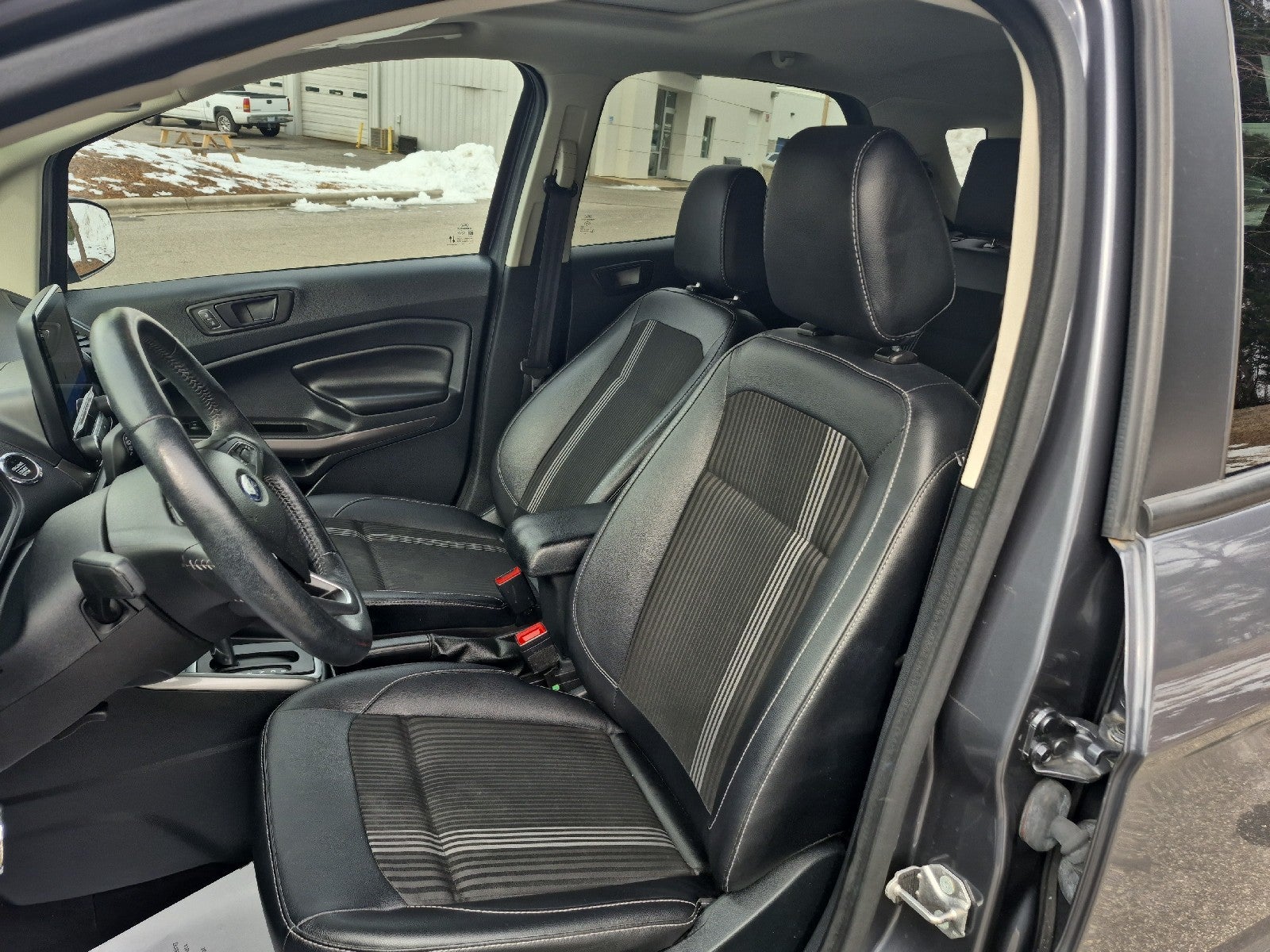 2020 Ford EcoSport SES