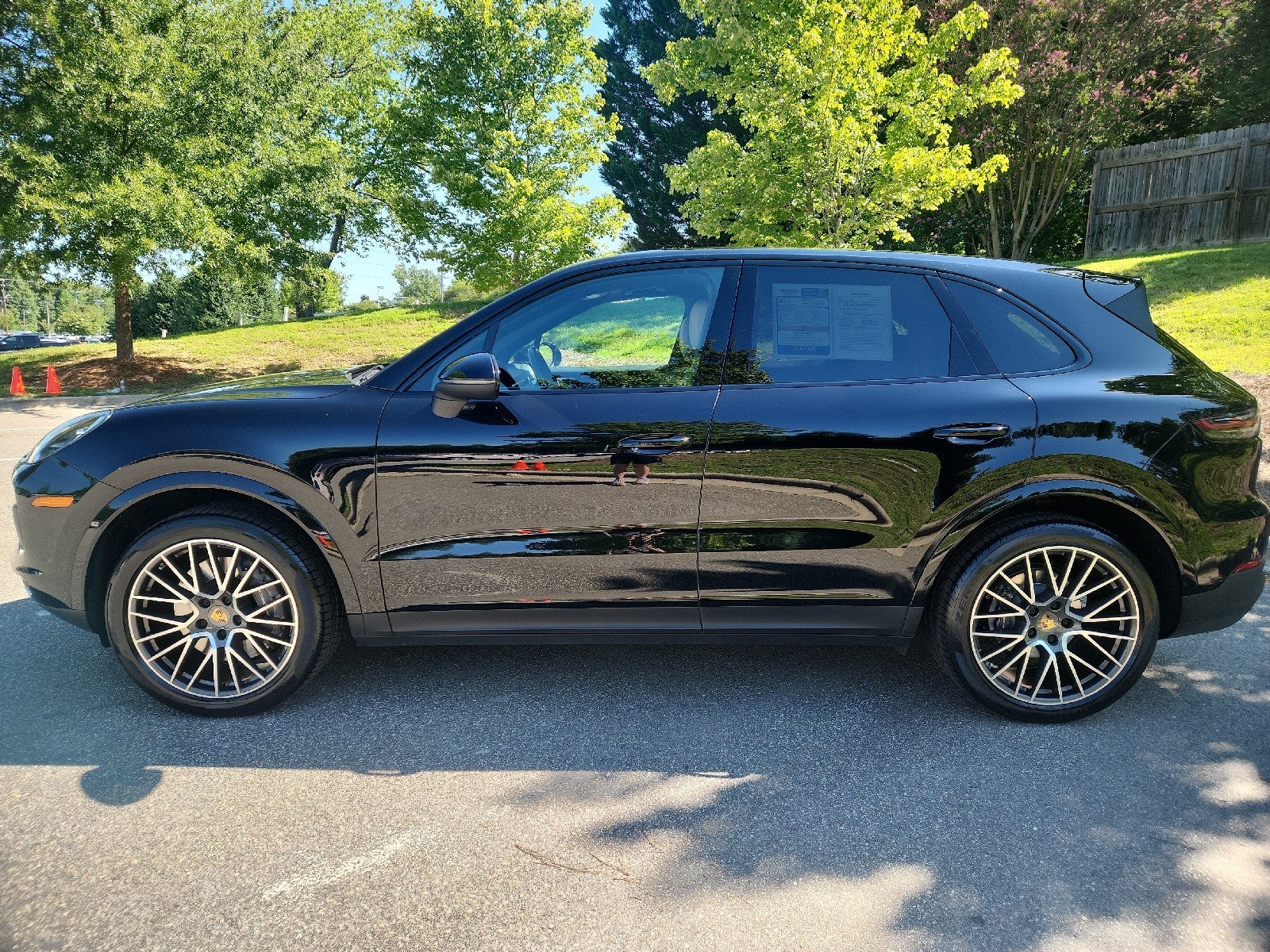 2022 Porsche Cayenne Platinum Edition