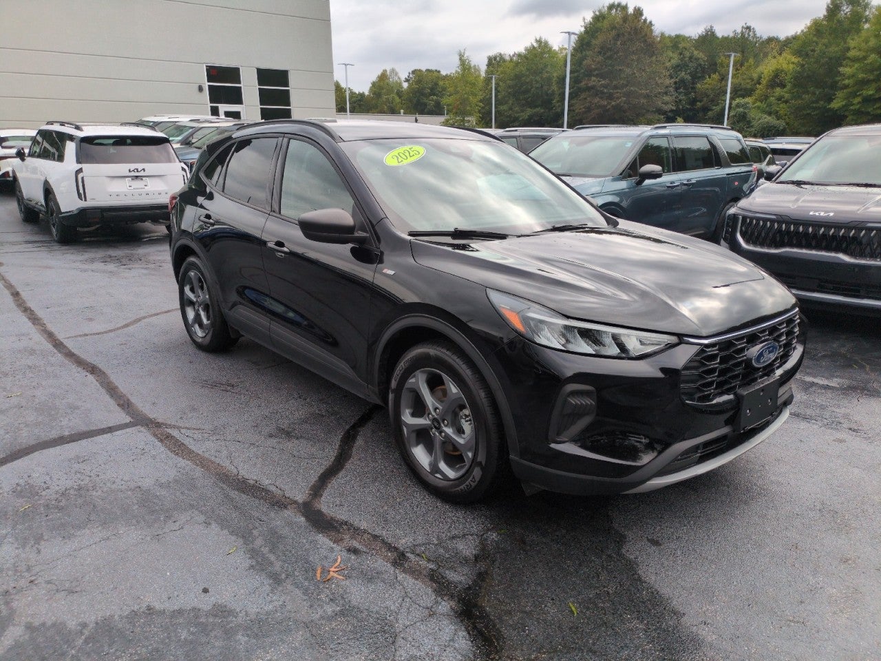 2025 Ford Escape ST-Line