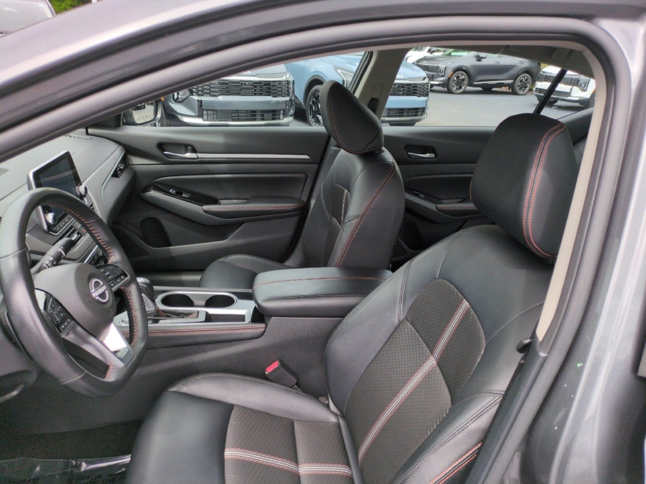 2025 Nissan Altima SR