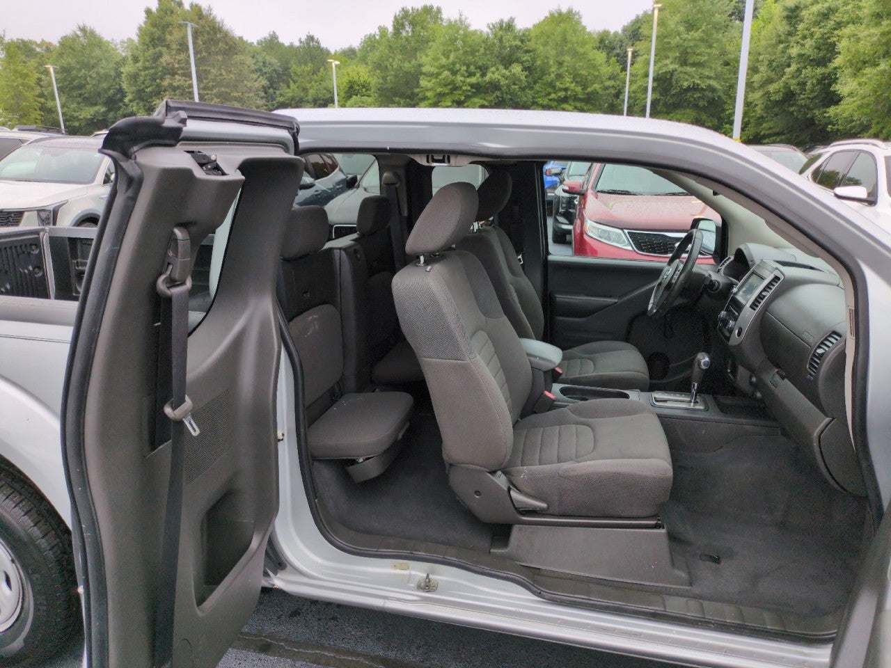 2019 Nissan Frontier S