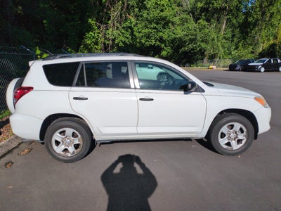2010 Toyota RAV4 FWD 4dr 4-cyl 4-Spd AT (Natl)