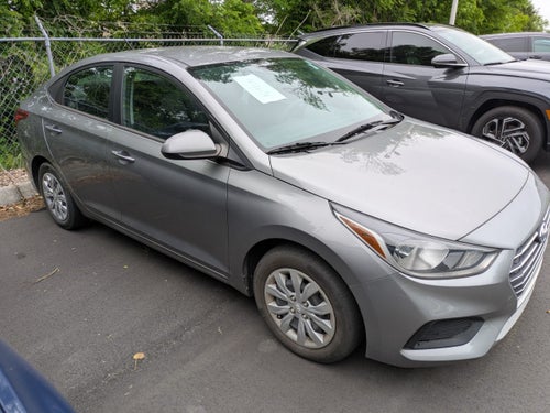 2022 Hyundai Accent SE