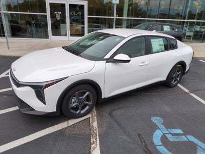 2025 Kia K4 LXS