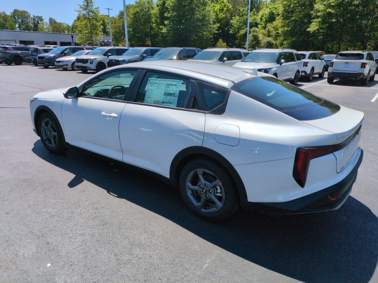2025 Kia K4 LXS