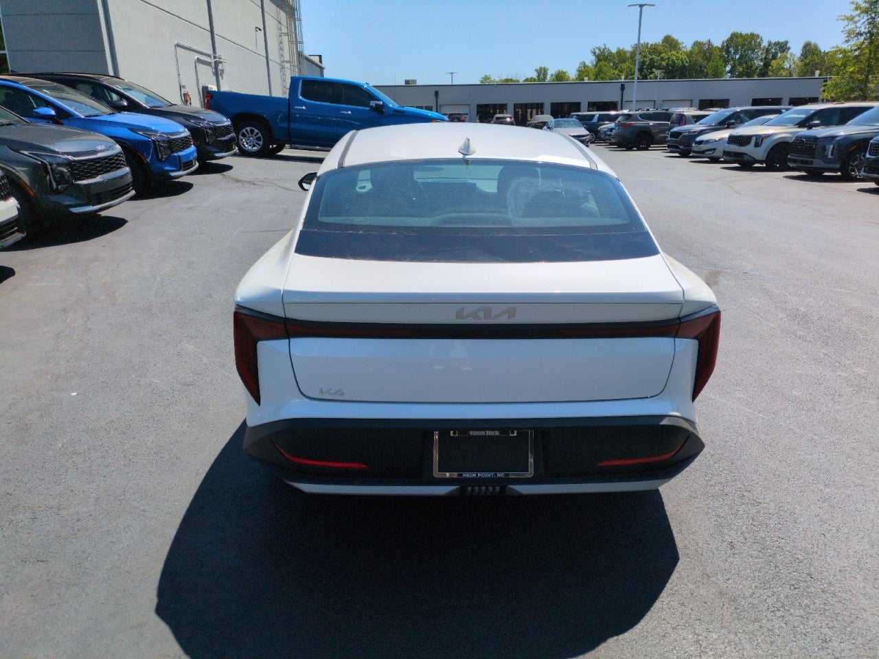 2025 Kia K4 LXS