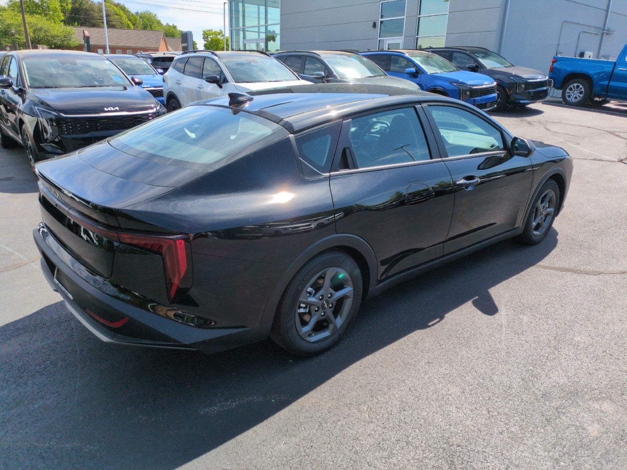 2026 Kia K4 LXS