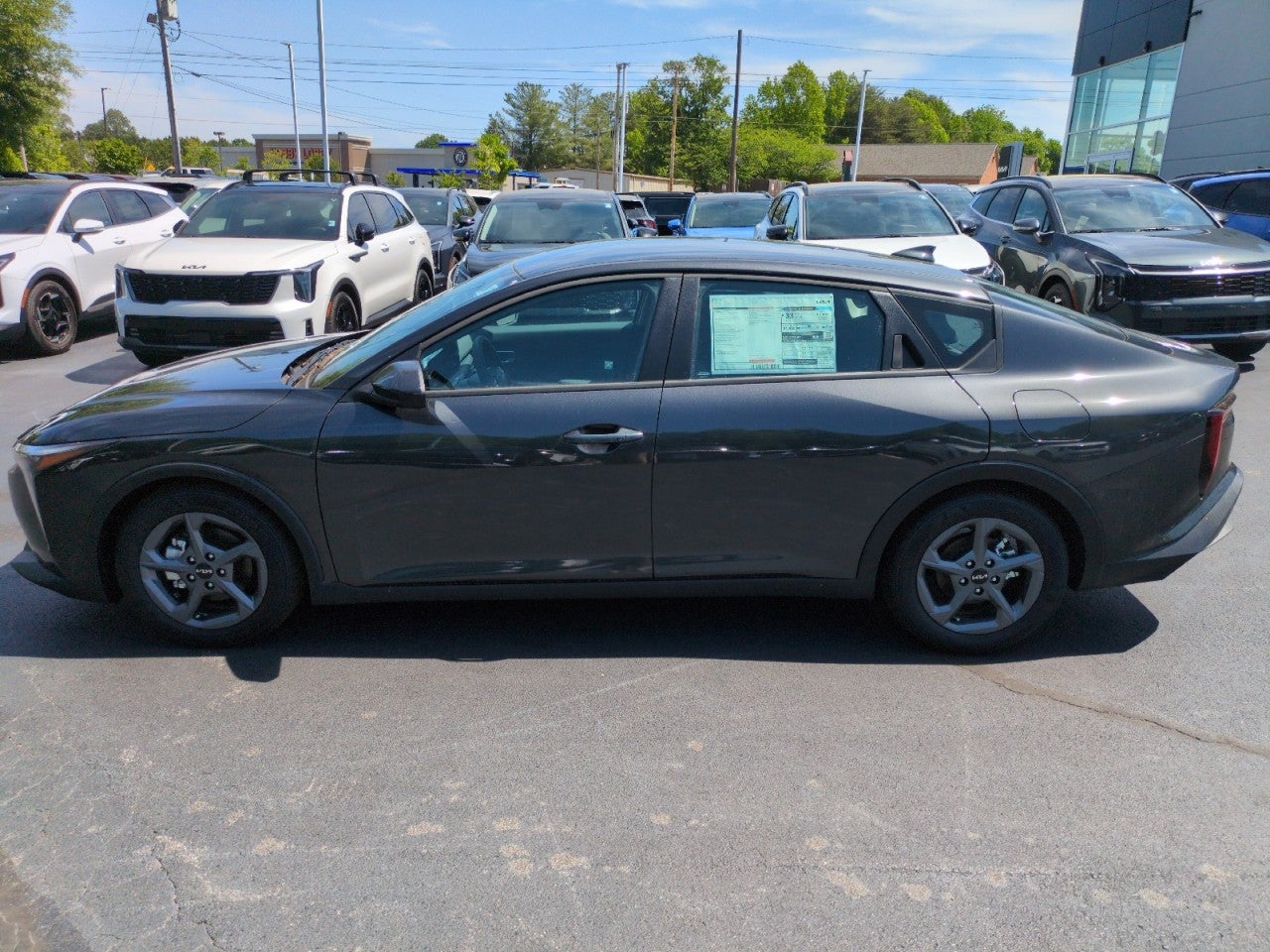 2025 Kia K4 LXS