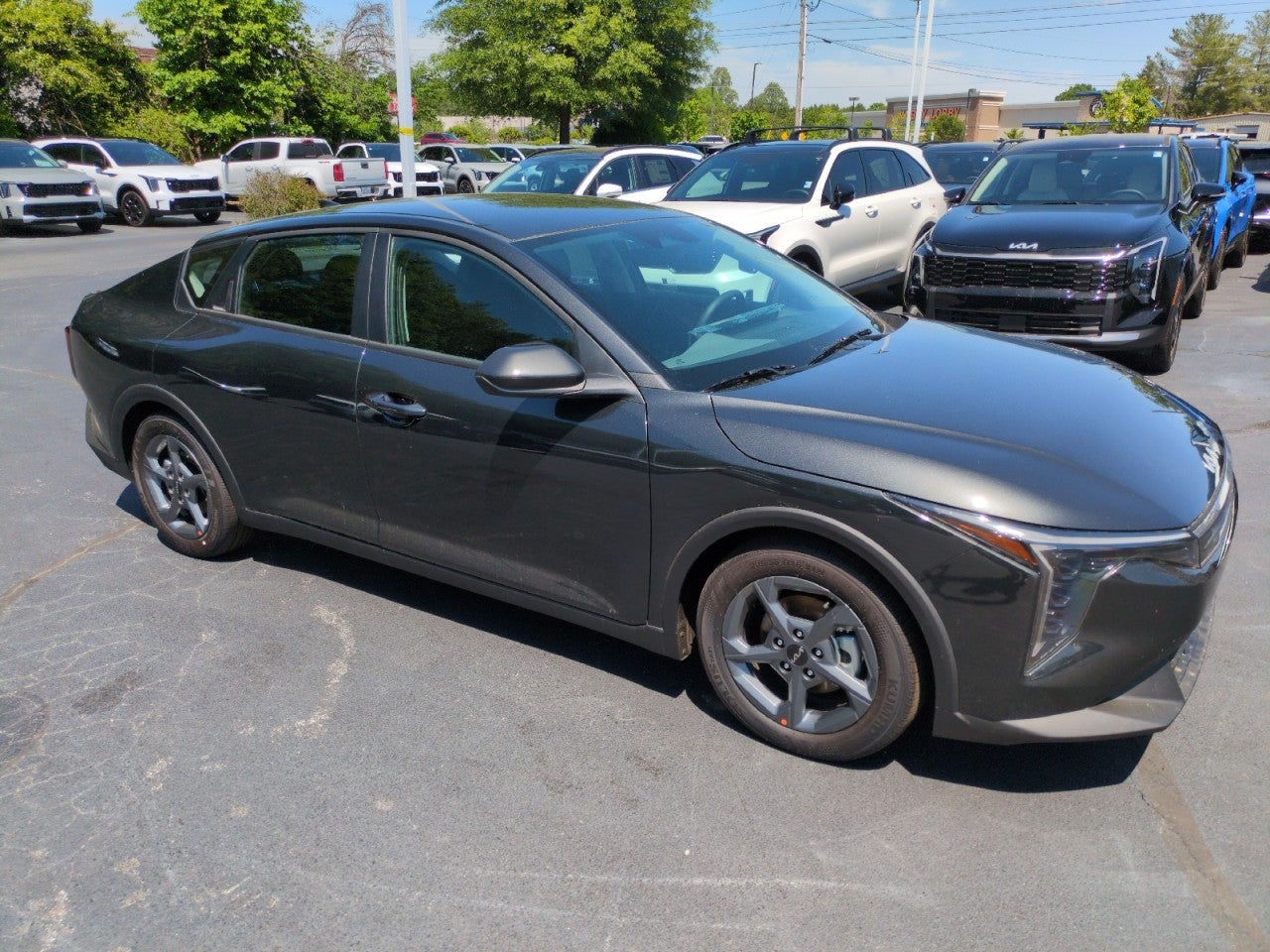 2025 Kia K4 LXS