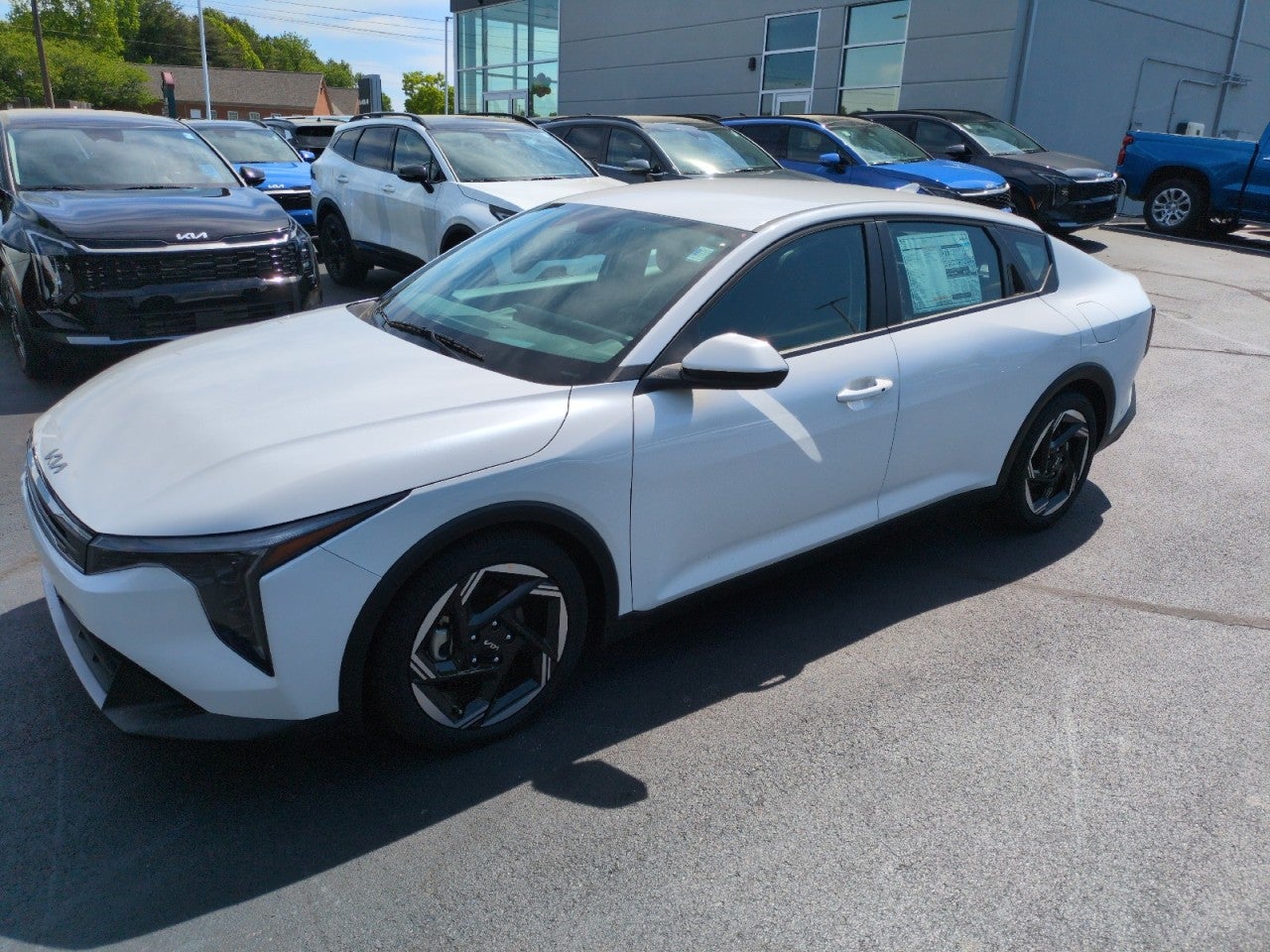 2025 Kia K4 EX