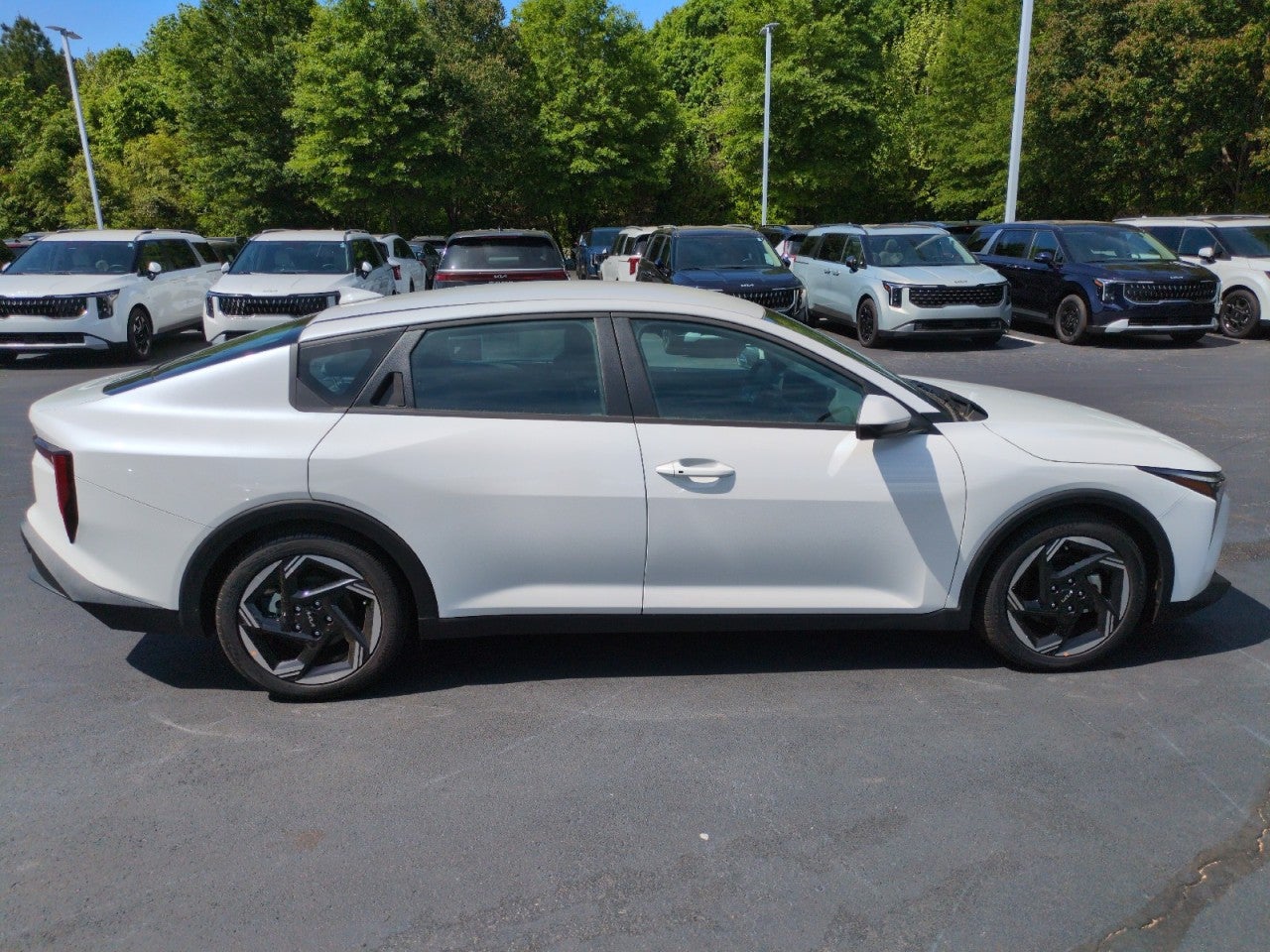 2025 Kia K4 EX