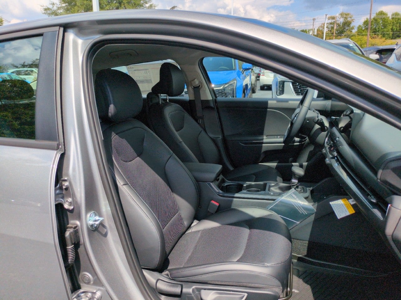 2026 Kia K4 EX