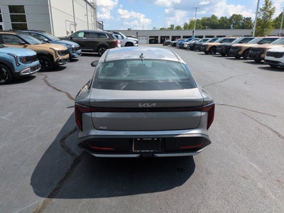 2026 Kia K4 EX