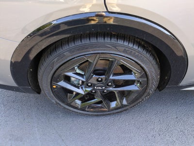 2025 Kia K4 GT-Line Turbo