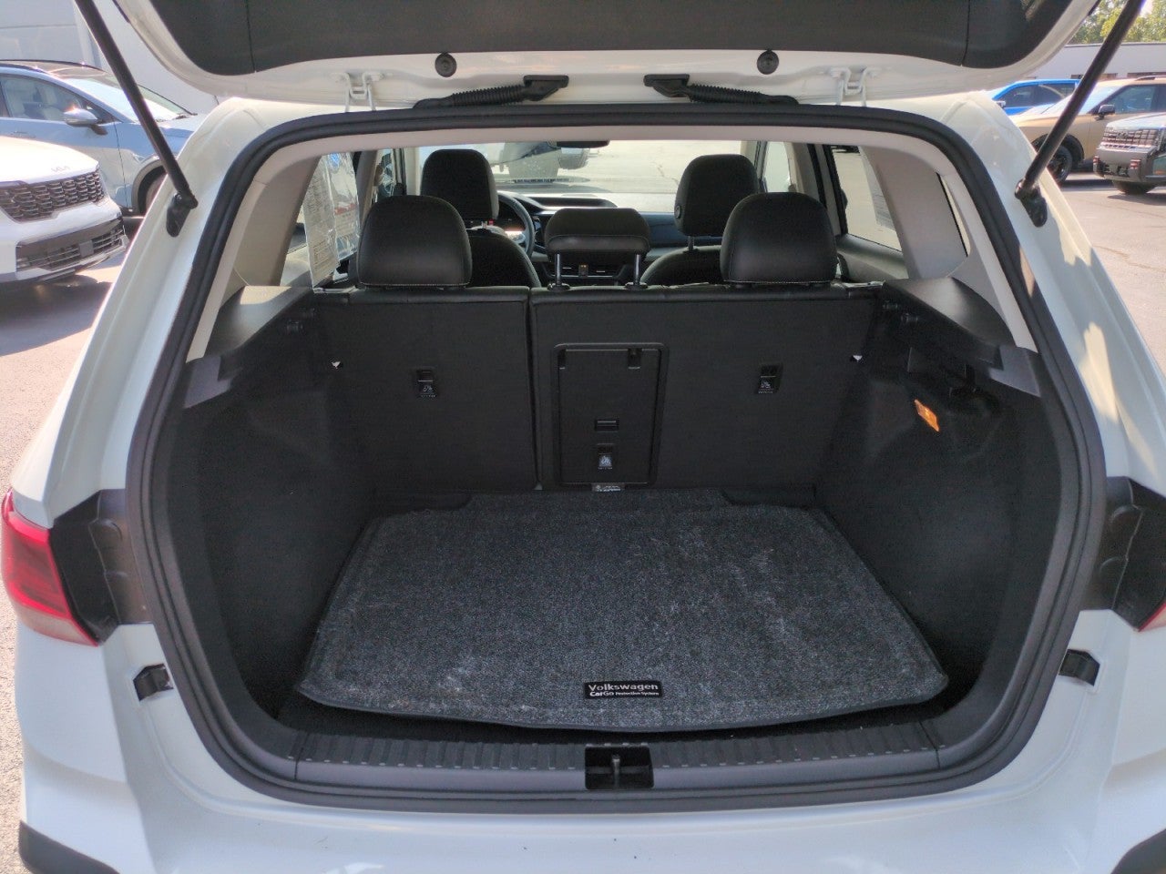 2022 Volkswagen Taos SE