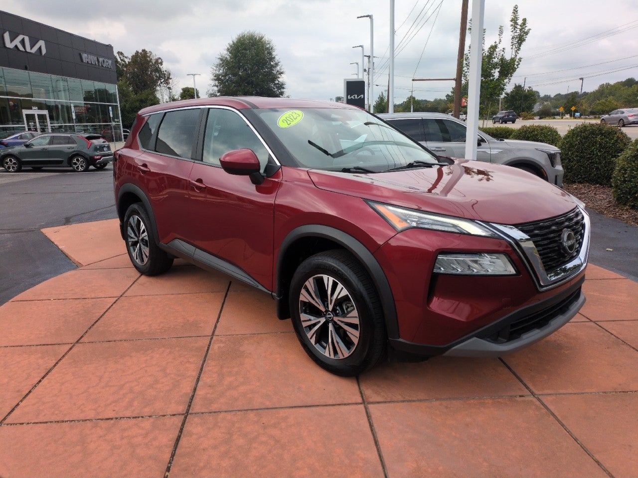 2023 Nissan Rogue SV