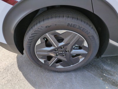 2025 Kia EV6 Light Long Range