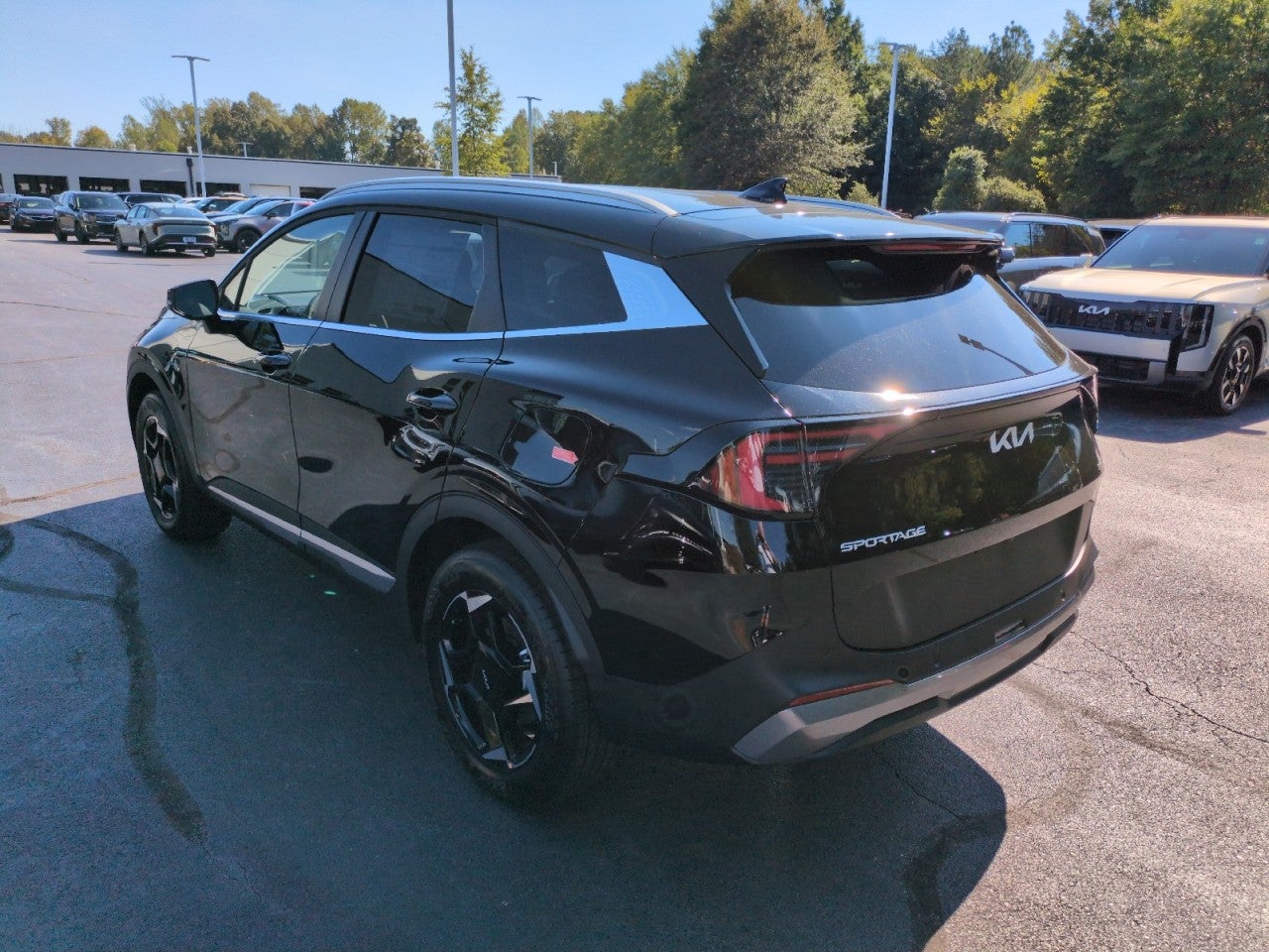 2027 Kia Sportage EX