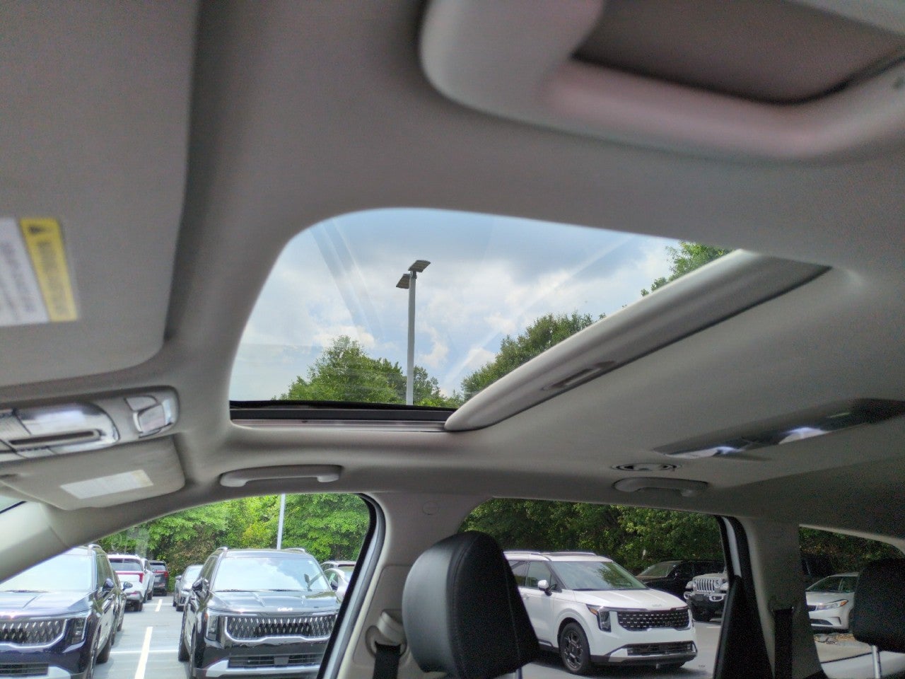 2023 Kia Telluride S