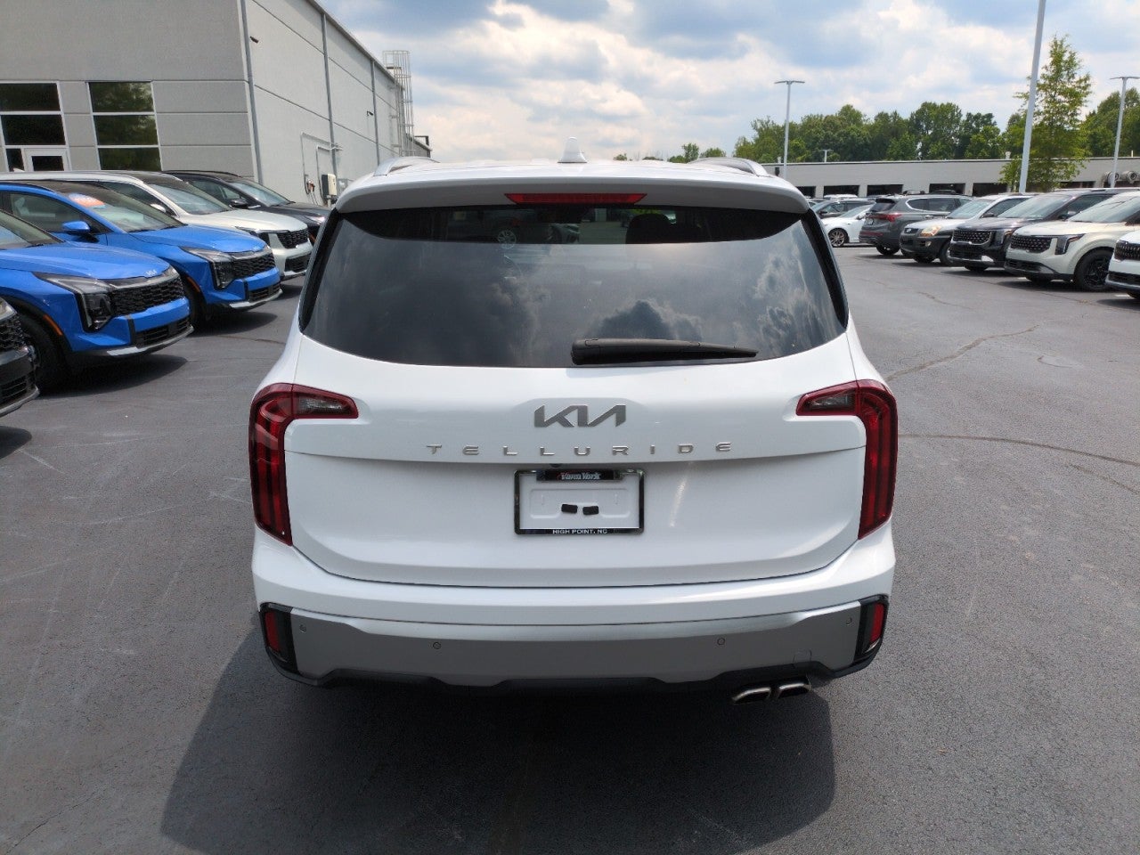 2023 Kia Telluride S