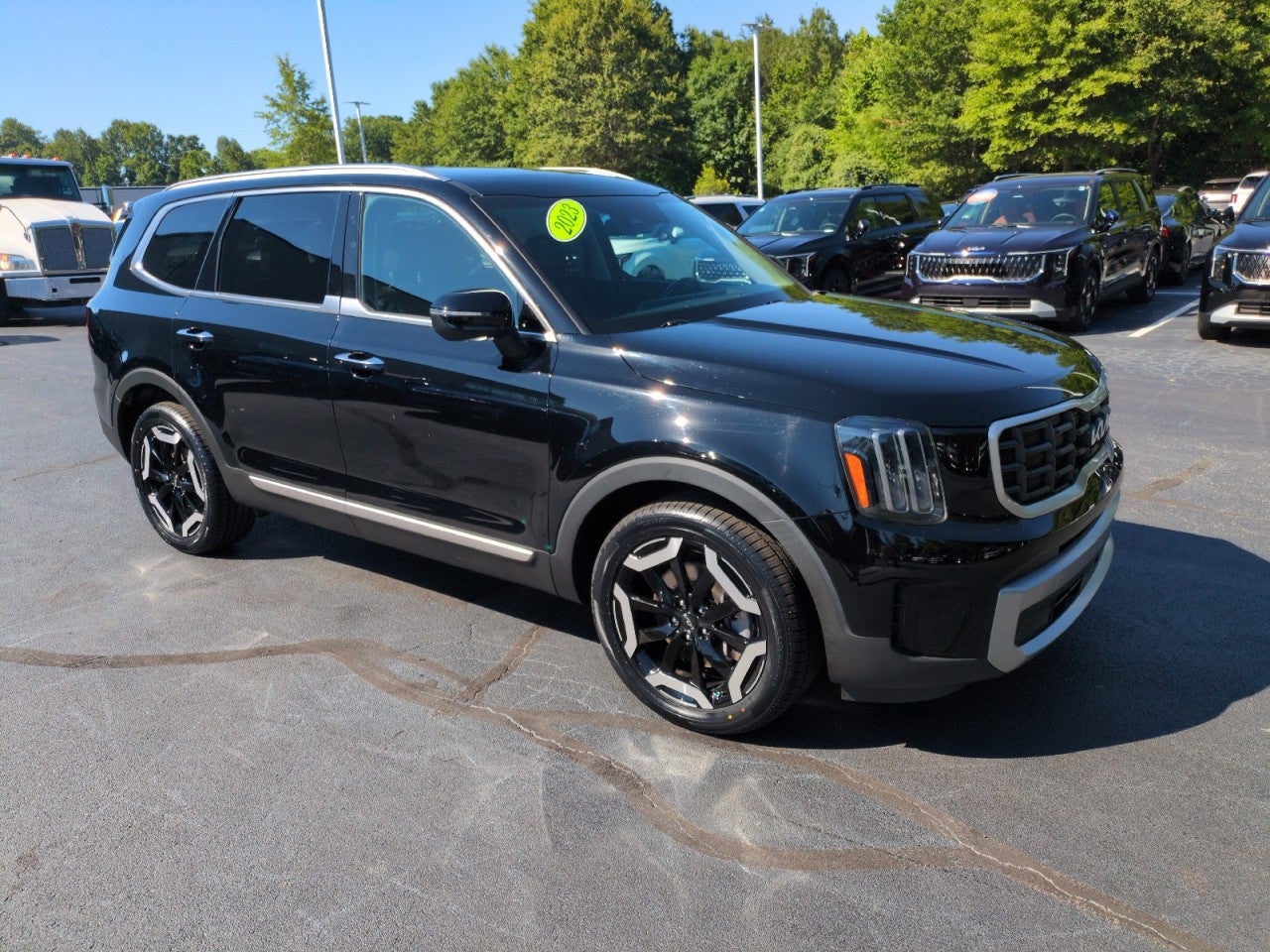 2023 Kia Telluride S
